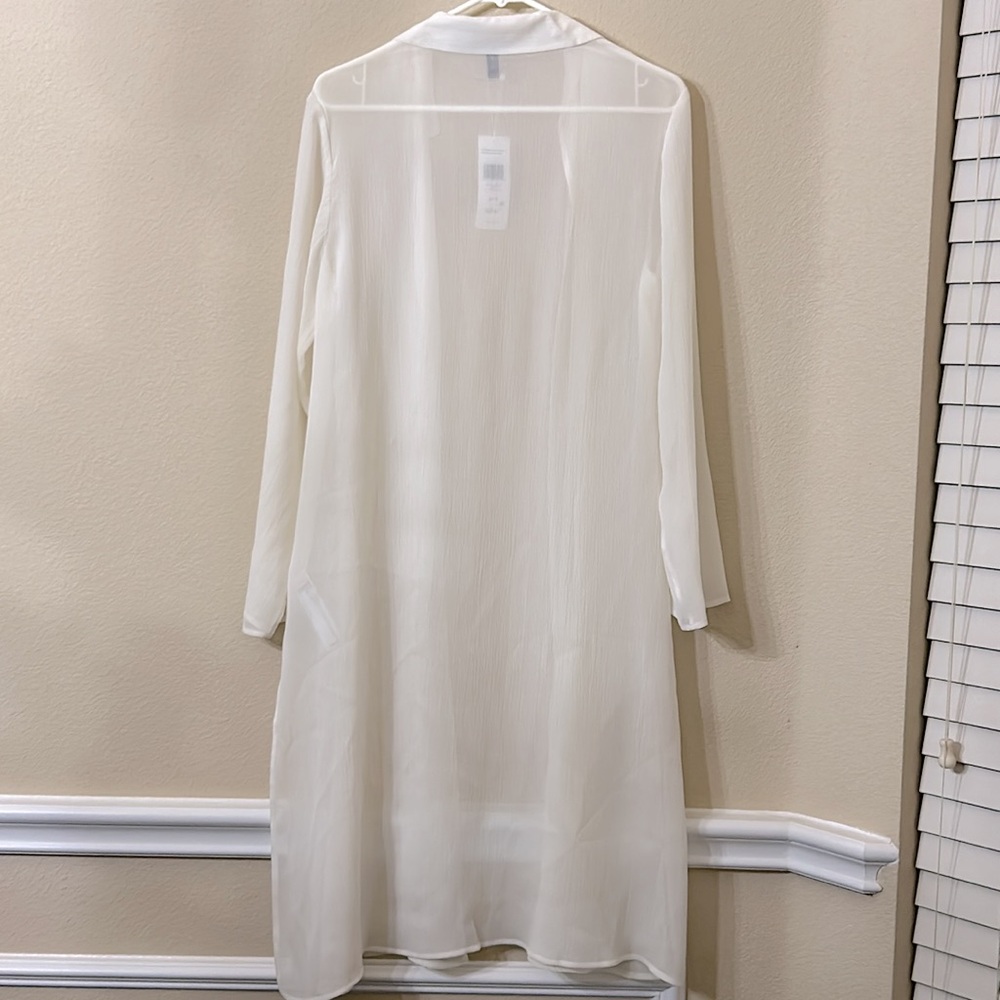 NWT Eileen Fisher Crinkled
Sheer Silk Classic Collar
Jacket - Picture 6 of 9